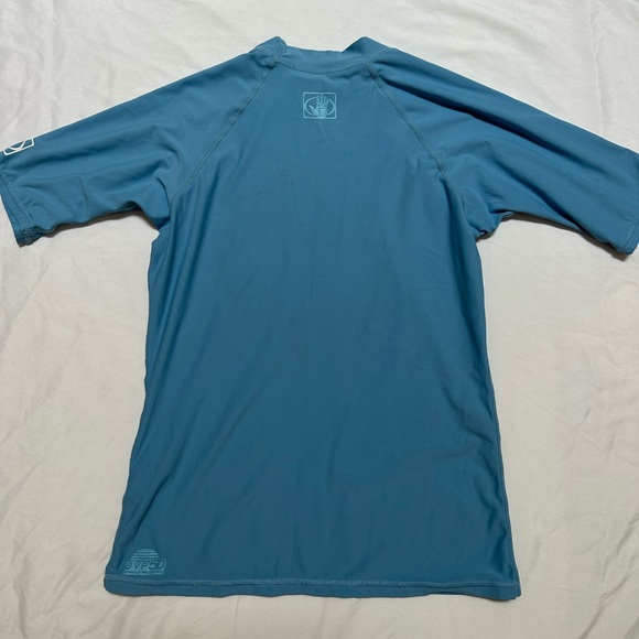 Body Glove Rashguard - Picture 3 of 4